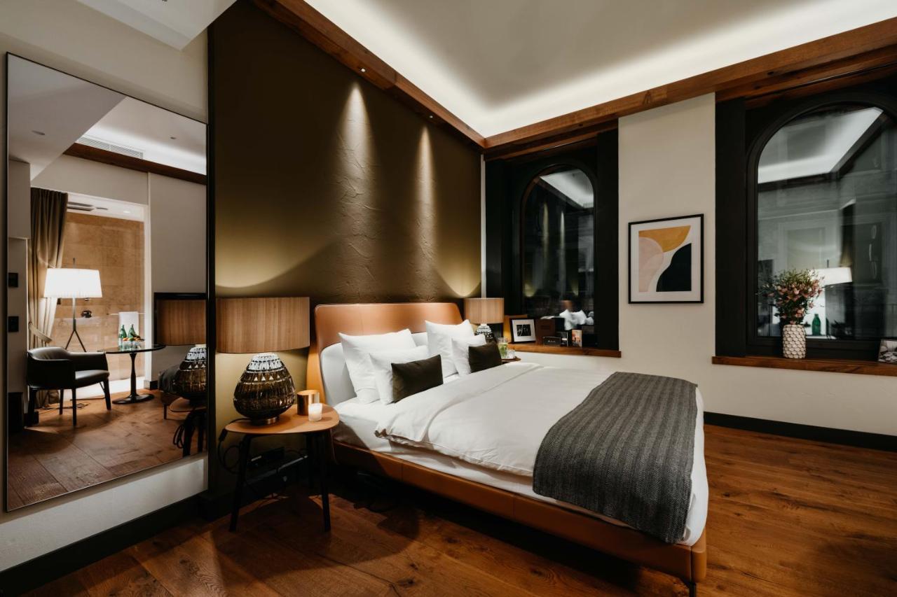Do & Co Hotel Muenchen Eksteriør bilde A bedroom at the hotel